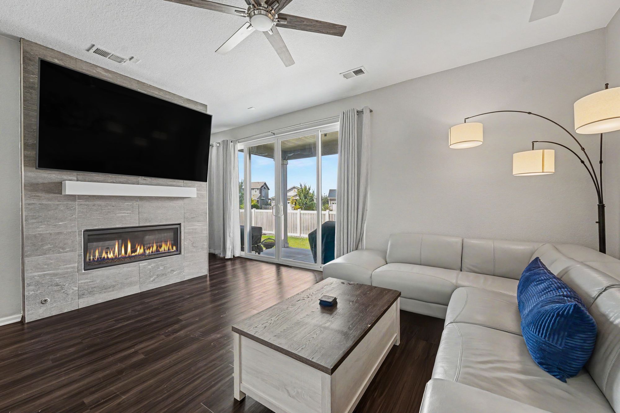 Living room with gas fireplace