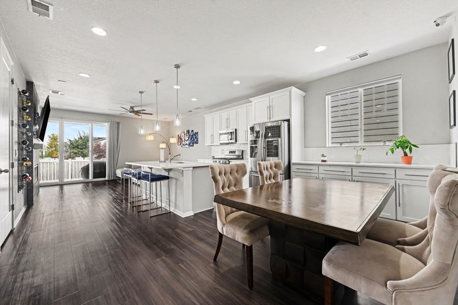 Kitchen island toward dining