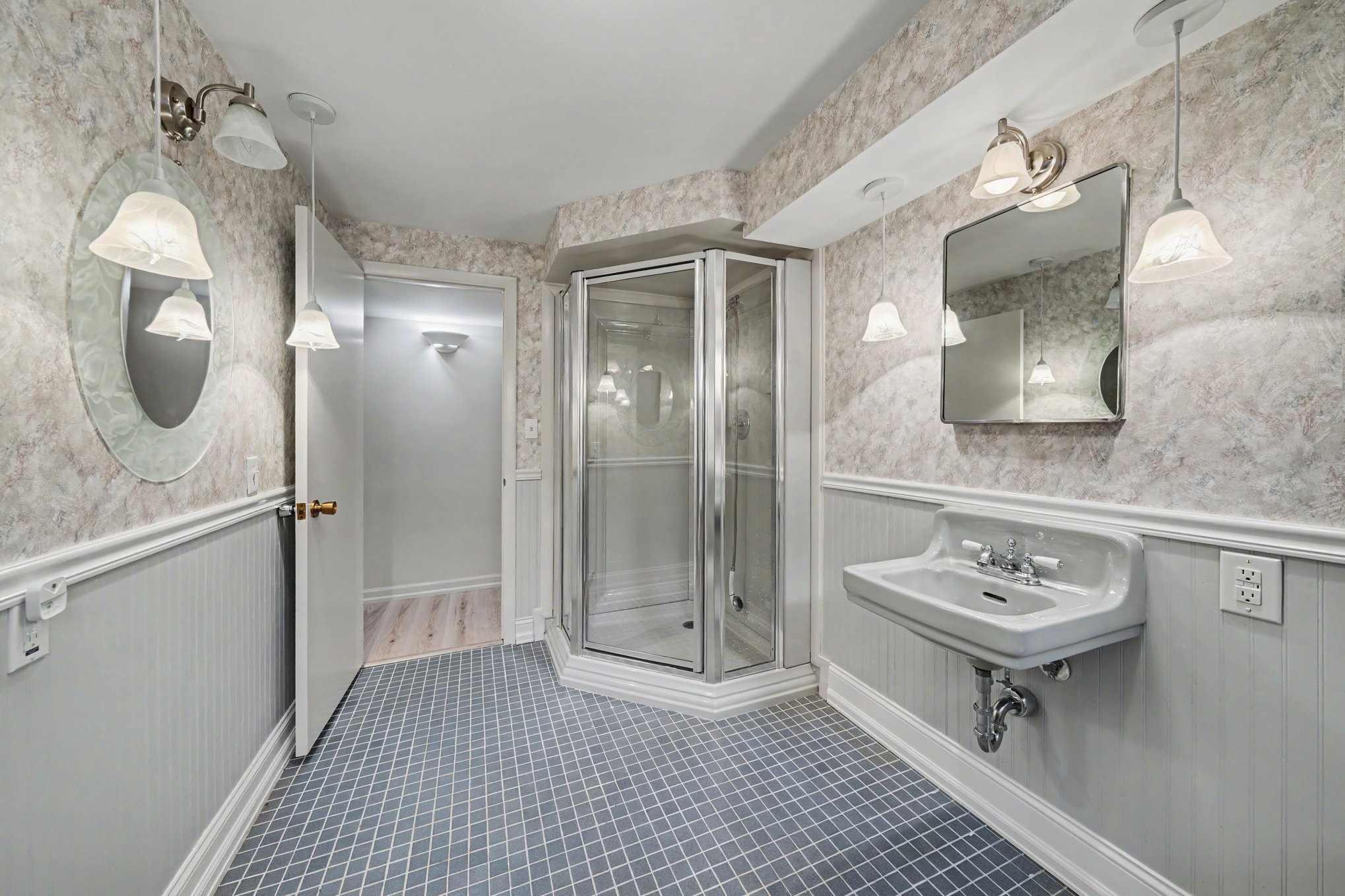 Basement three-quarter bathroom