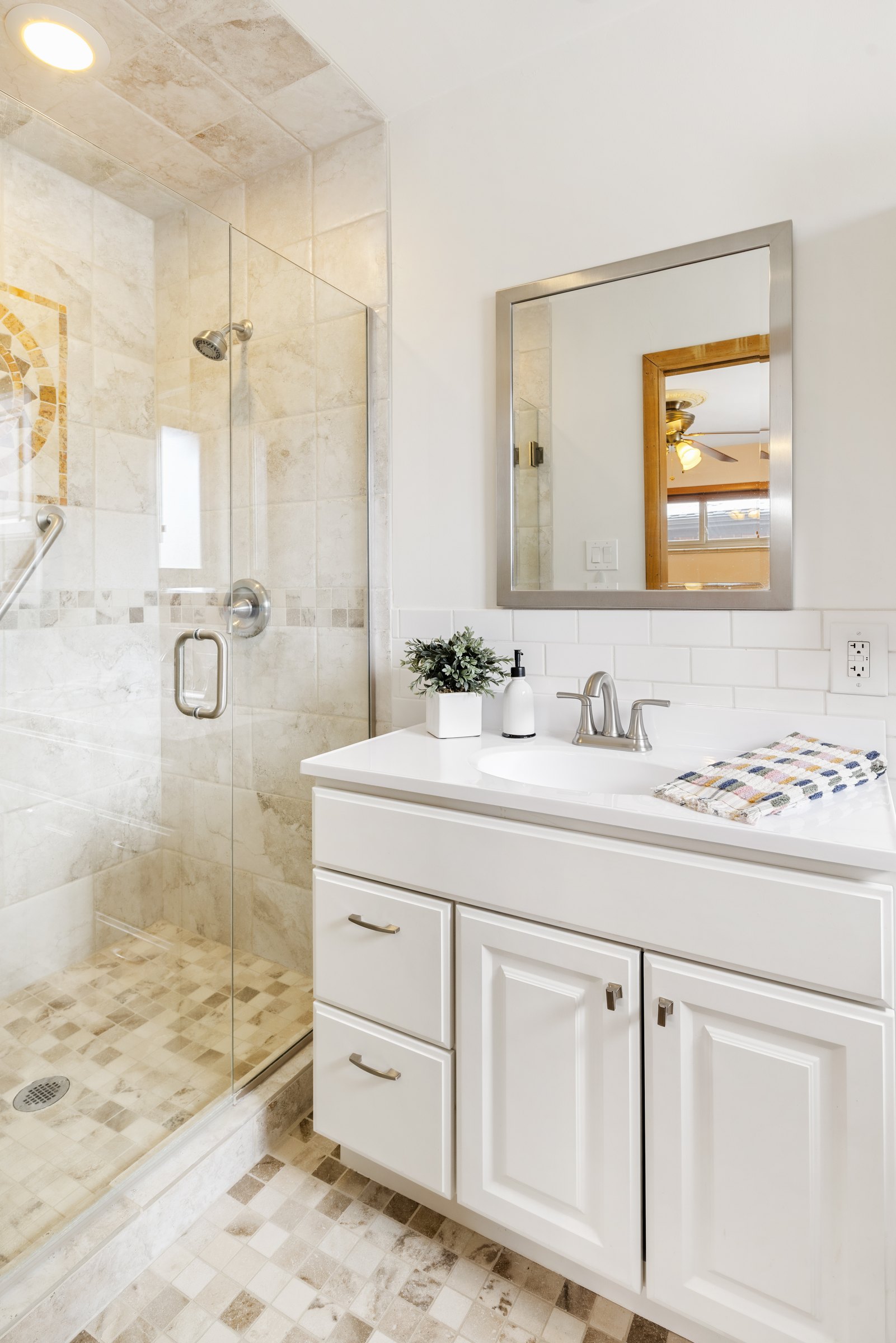 Remodeled primary bath at 3110 Ward Ct