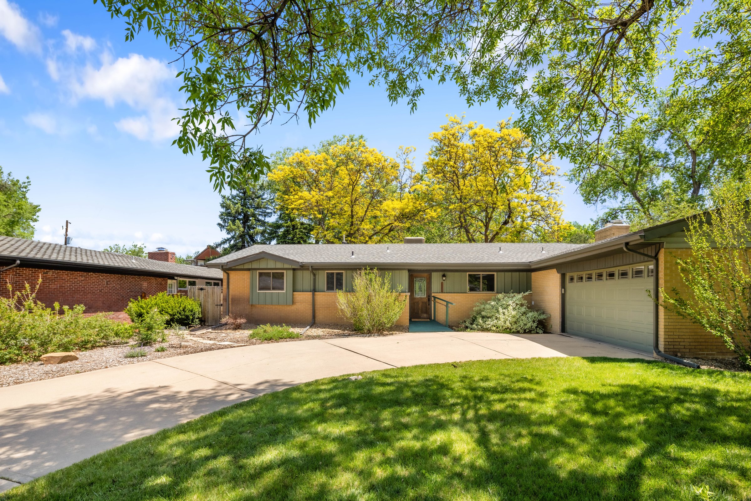 Front exterior of 3110 Ward Ct