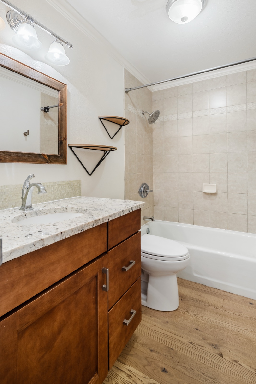Soaking tub